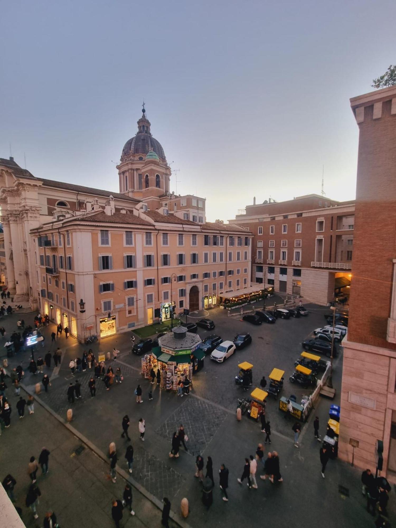 Corso 101, Rome